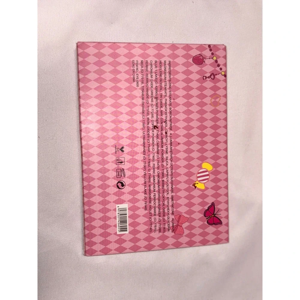 Sanrio Hello Kitty Cinnamoroll Eyeshadow Palette 6 Pan Pink Shimmer Matte blush